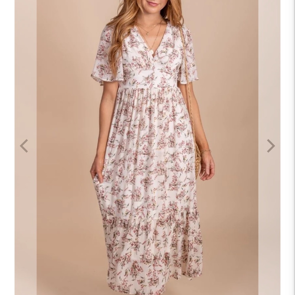 Bella Ella - In Bloom - Floral Midi Dress